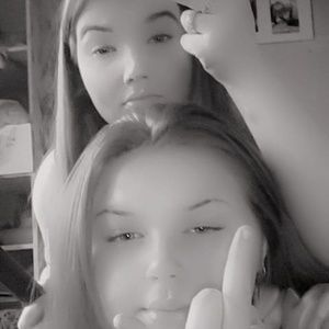 Meet your Posher, Phoebe